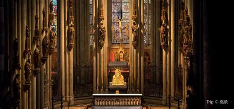 Cologne Cathedral Altar - Tourist Attraction Zone