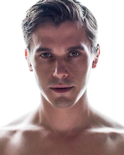 Just 16 Beautiful Pictures Of Antoni Porowski From Queer Eye Artofit