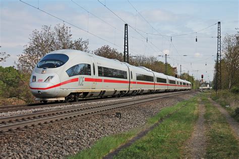 Durchfahrt Am 13 04 2017 Von 403 559 8 Leverkusen Durch Den Bahnhof