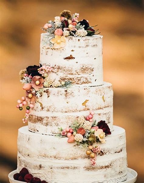 20 Delicious Fall Wedding Cakes That WOW