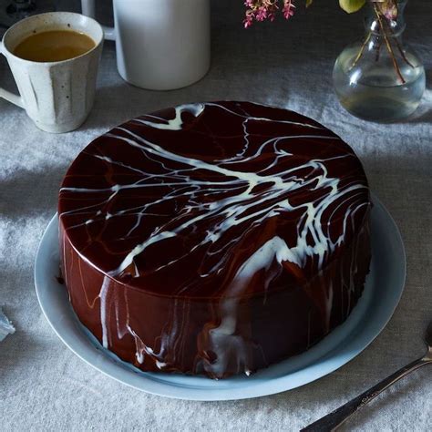 Cake Decorating Glaze Recipe - Peter Brown Bruidstaart