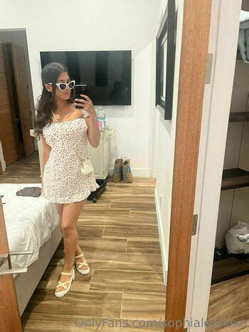 Sophia Leone Sophialeonex Sophialeonexo Xosophialeone Nude