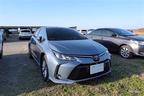 [開箱]2023年車Toyota Altis 1.8L Hybrid 油電尊爵藍曜灰新車分享