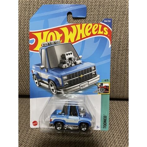hot wheels 風火輪 tooed Chevy Silverado 現貨 正版 蝦皮購物