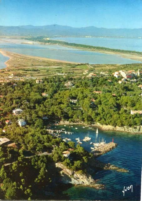 Carte Hyeres Presqu Le De Giens Vue A Rienne Le Port Du Niel Eur