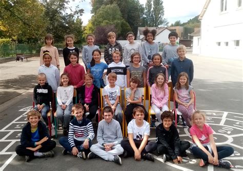 Photo de classe Les CM2 de l école Jaurès