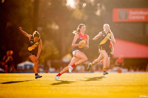 The Round Up Aflw Round Two 2022 Siren