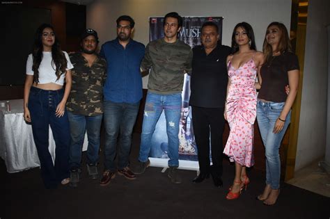 Rajneesh Duggal Kunaal Roy Kapur At Mushkil Fear Behind You Song