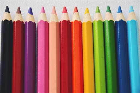 Drawing Tips: How to Blend Colored Pencils