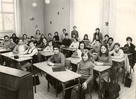 Photo De Classe 4ème E De 1972 Lycée Jean Perrin Copains Davant