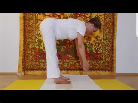 vier U s Kundalini Yoga Kriya zur Stärkung der inneren Mitte