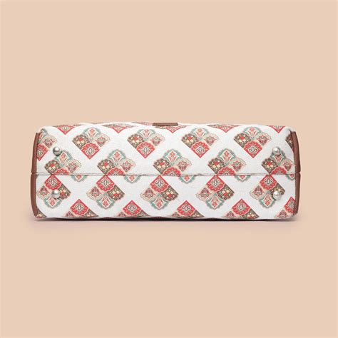 Seashell Motif White Statement Office Bag Zouk