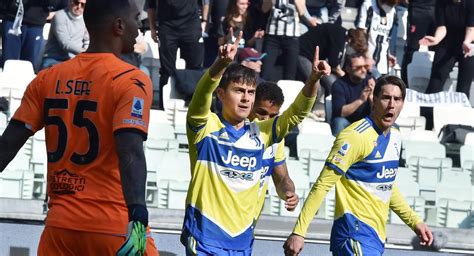 Juventus Vence A Salernitana Y Se Mantiene En La Pelea En La Serie A