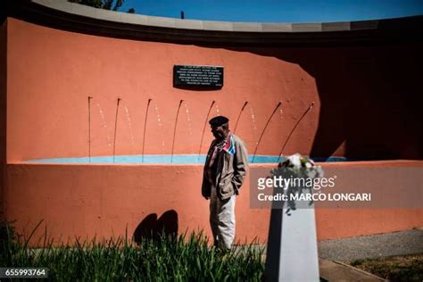 Sharpeville Massacre Photos and Premium High Res Pictures - Getty Images