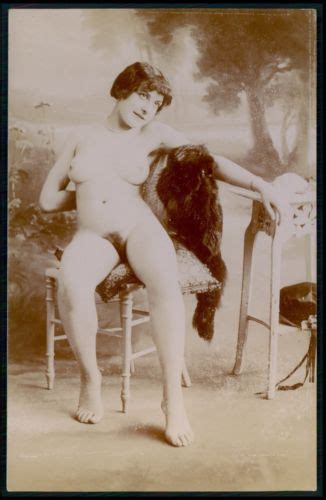 Citrate Toning French Full Nude Woman Seated Original 1920s Photo