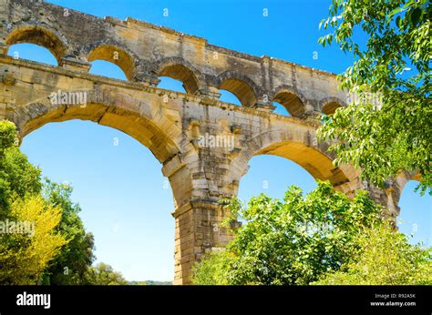 Pont Du Gard Ancient Roman Aqueduct Stock Photo Alamy