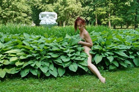 Naked In The Grass 29 Nude Pics XHamster