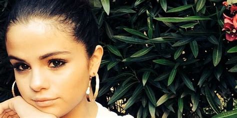 Why Selena Gomez Unfollowed Everyone On Instagram (REPORT) | HuffPost