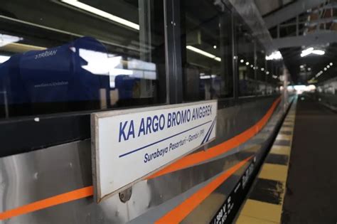 Kereta Api Argo Bromo Anggrek Tempuh Jakarta Ke Surabaya Hanya 8 Jam 30