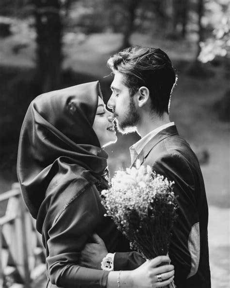 Pin By мυѕнq мємση On Muѕlím Cσuplєѕ Muslim Couples Cute Muslim Couples Muslim Couple