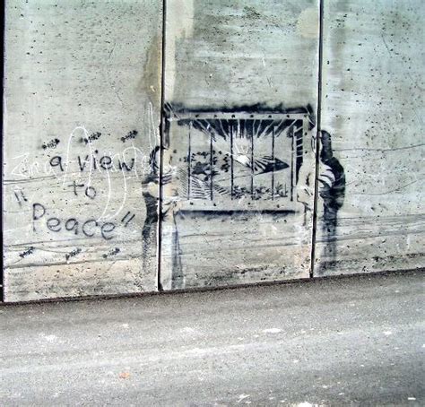 VOICE OF YAFFA: Stencil Graffiti in warzone Beirut