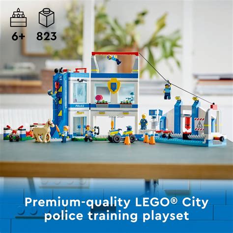 Lego City Police Training Academy Building Toy Set