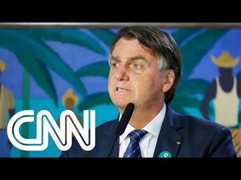 Bolsonaro liga para família de petista assassinado em Foz do Iguaçu