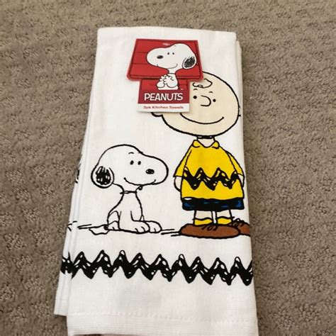 Peanuts Kitchen Peanuts Snoopy And Charlie Brown Kitchen Towels