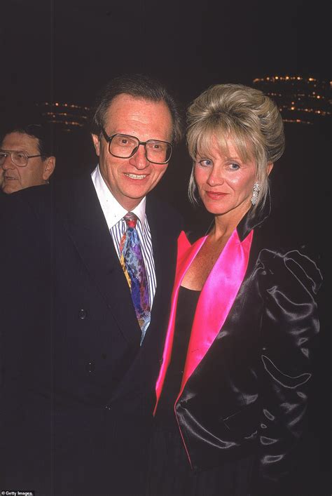 Larry King Dies Age 87 Weeks After He Was Hospitalized With Covid 19