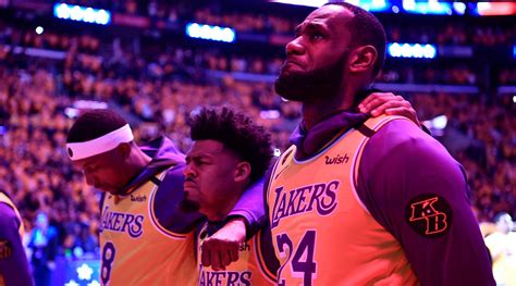 LeBron James, Lakers honor Kobe Bryant after emotional week - Sports Illustrated