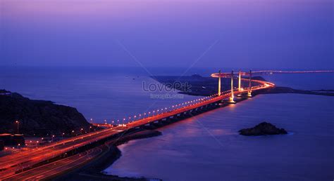 The Meandering Donghai Bridge Of Shanghai Sea Crossing Bridge Picture And HD Photos | Free ...