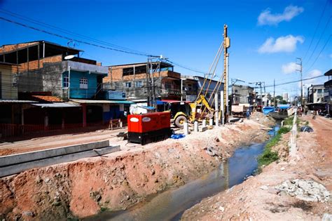 Governo do Estado avança obras de Macrodrenagem do Canal da