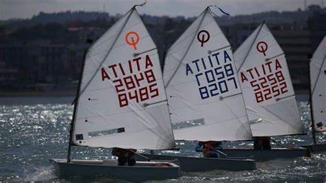 Vela Tutto Pronto Per La Tappa Del Trofeo Optimist Italia Kinder