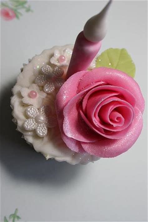 Pink Rose Cupcake For An Th Birthday Party Weddbook