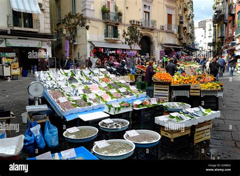 Pignasecca Fish Market High Resolution Stock Photography And Images Alamy