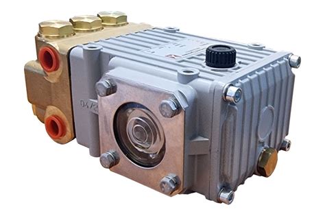 Плунжерный насос NP10/15-150C для углекислоты