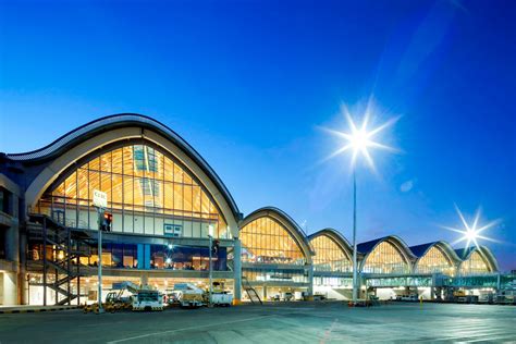 10 Inspirational Airport designs around the world - RTF | Rethinking ...