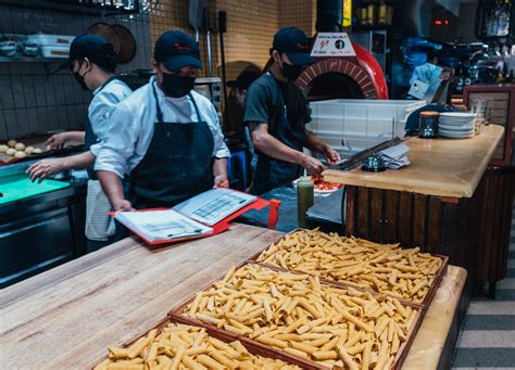 Making Fresh Pasta A Mano Italian Restaurant Power Plan Flickr