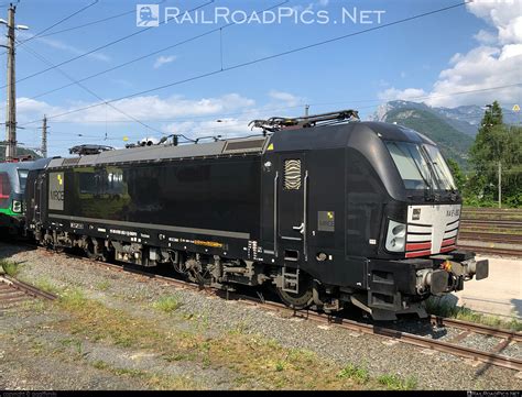 193 852 1 Siemens Vectron AC Operated By TX Logistik AG Dispolok