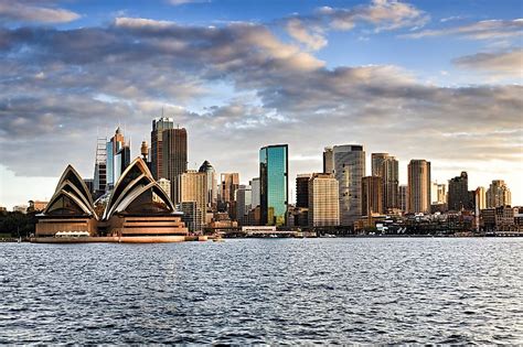 The Most Iconic Skylines In The World - WorldAtlas