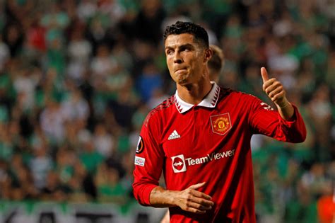 Manchester United Encerra Novela E Confirma Saída De Cristiano Ronaldo