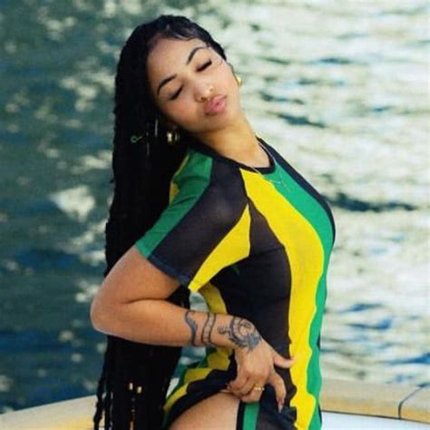 Shenseea On Instagram Our Beautiful Queen Shenseea Hijabi Style Black Beauties Boss Babe