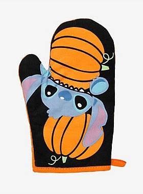 Mickey fête Halloween sur Hot Topic Disneyphile