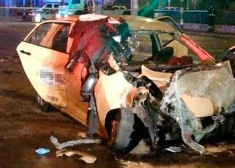 Tres Muertos Deja Grave Accidente De Taxi En El Centro De Bogotá