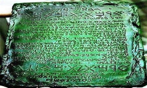 The Emerald Tablets Of Thoth The Atlantean Adept Initiates