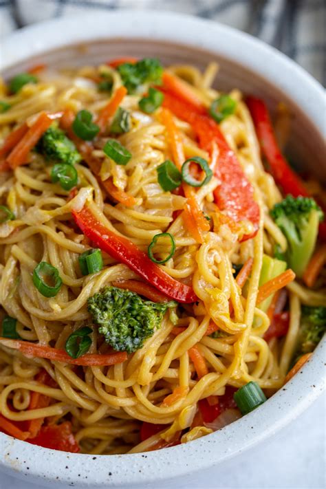 Vegetable Chow Mein Food With Feeling