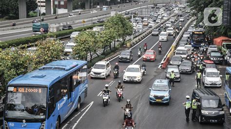 Cek Titik Ganjil Genap Jakarta Kamis Agustus Bebas