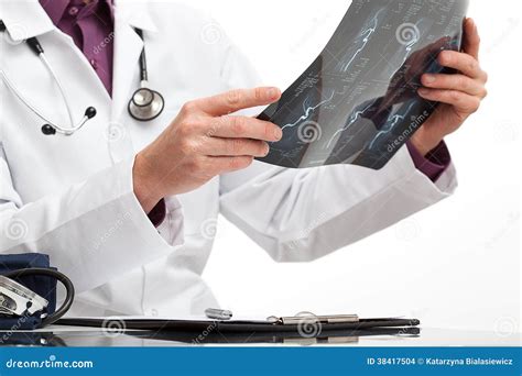Doctor Making A Diagnosis For A Patient Stock Photo - Image of broken ... 