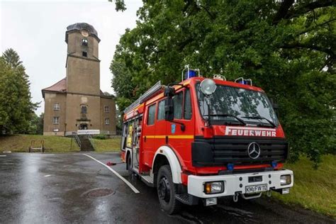 Großröhrsdorf Brand in Stadtkirche Feuerwehr im Großeinsatz