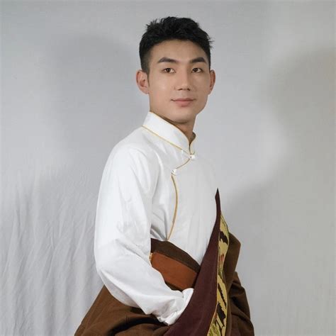 Tibetan Style: Perfect Men’s Clothing for a Unique Look - SWAGSTAMP